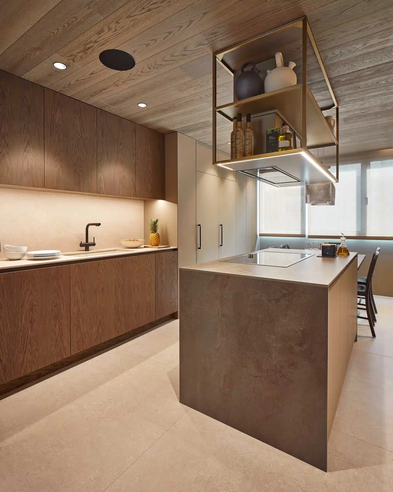 4. Mái che trang trí độc lập, lấy cảm hứng từ thiết kế của đèn treo