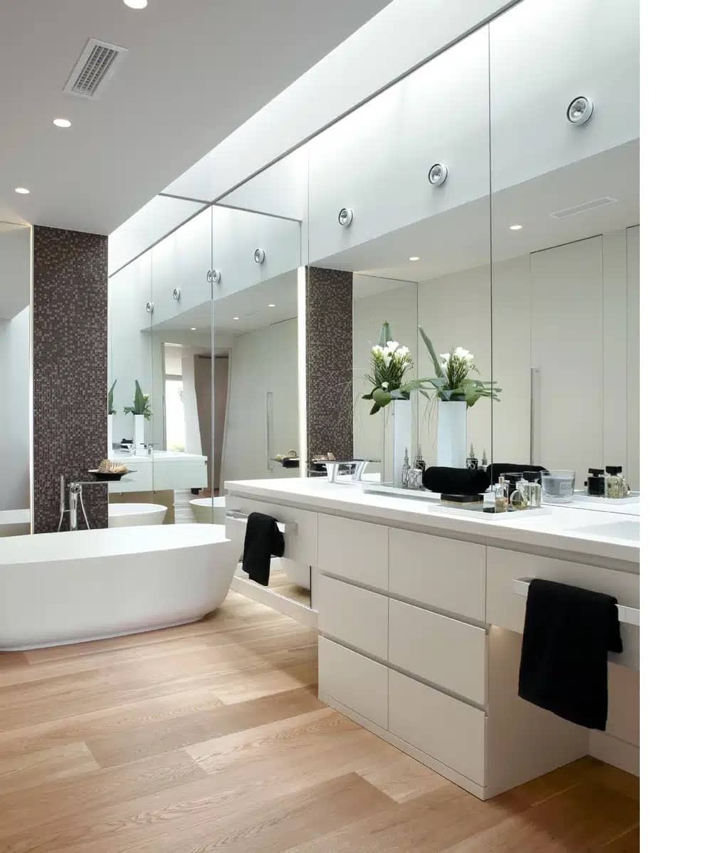 Ốp gương toàn bộ cửa hàng nước hoa | Trọng Interior