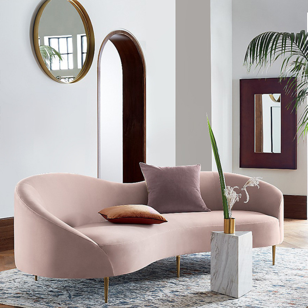 lous_sofa_2_bac4e4187c714a78ad483701d2b403fa_master