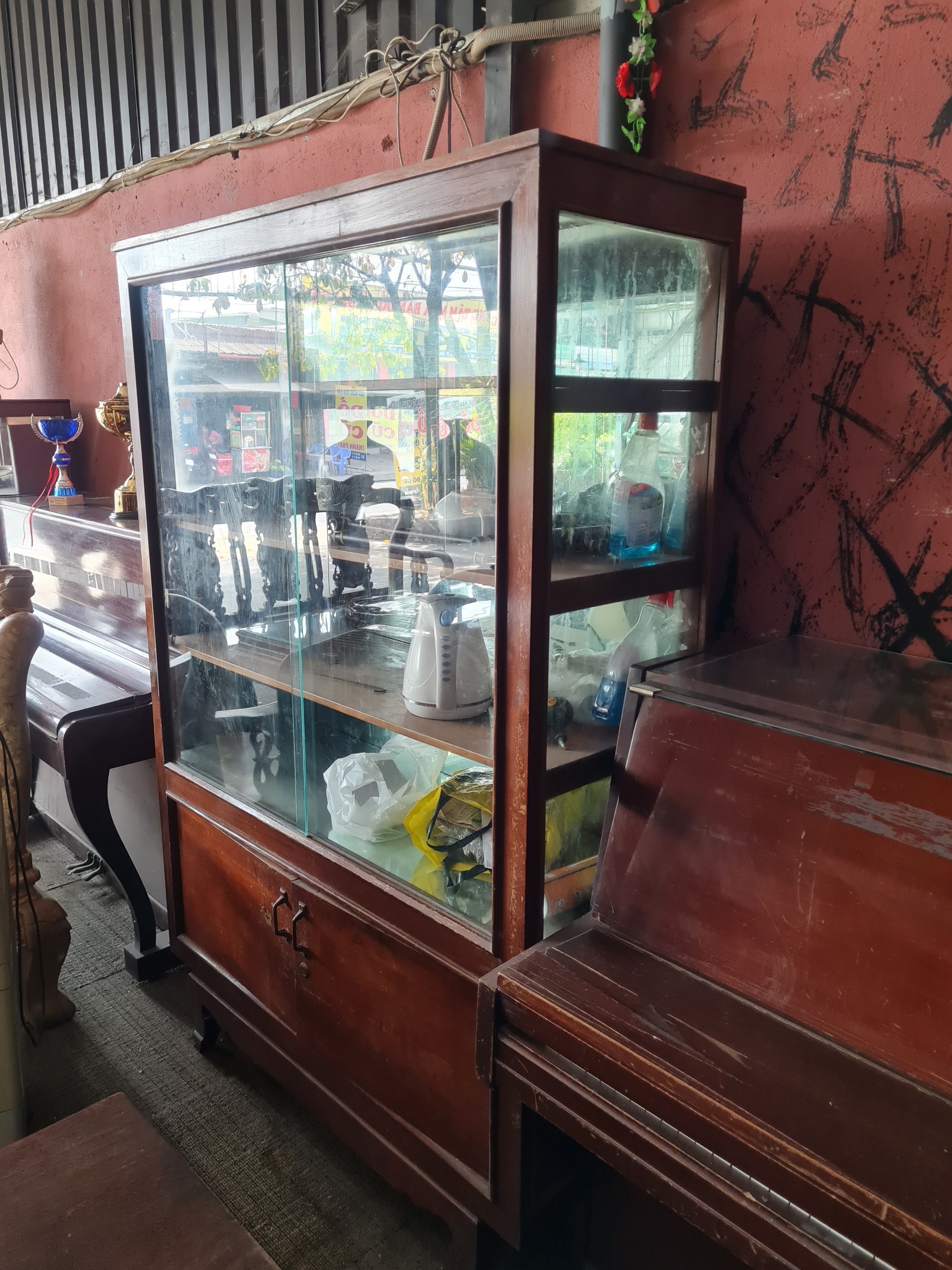 mua ke trung bay tai tan binh kham pha nhung lua chon toi uu 6791ccf3ce3fb